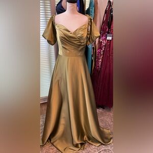 Glamorous Gold Long Sleeve Dress